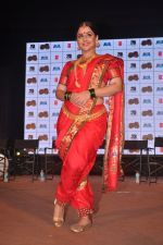 Vidya Balan item song to promote Ferrari Ki Sawari in Bandra, Mumbai on 25th May 2012 (56).JPG